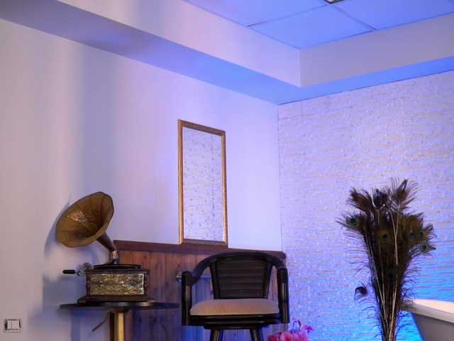 JennaDay's BongaCams show and profile