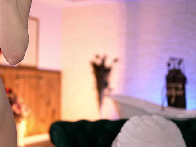 JennaDay's BongaCams show and profile