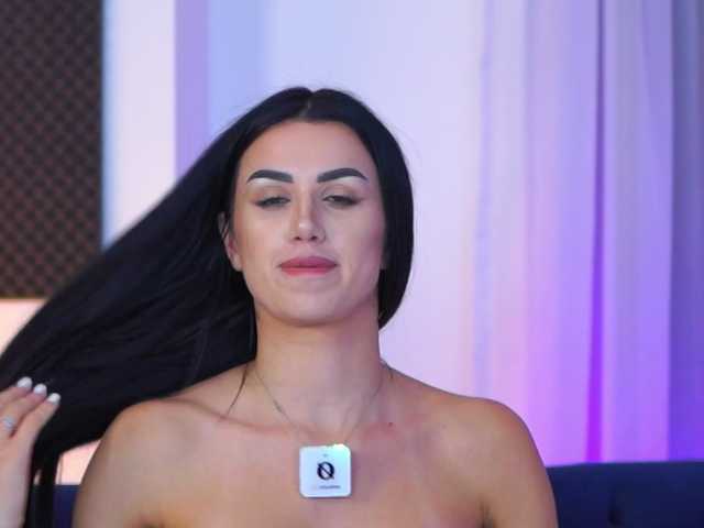 Sex chat gratuit in direct cu JennaDay pe BongaCams