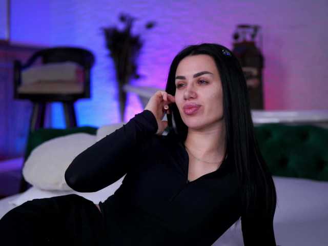 JennaDay's BongaCams show and profile