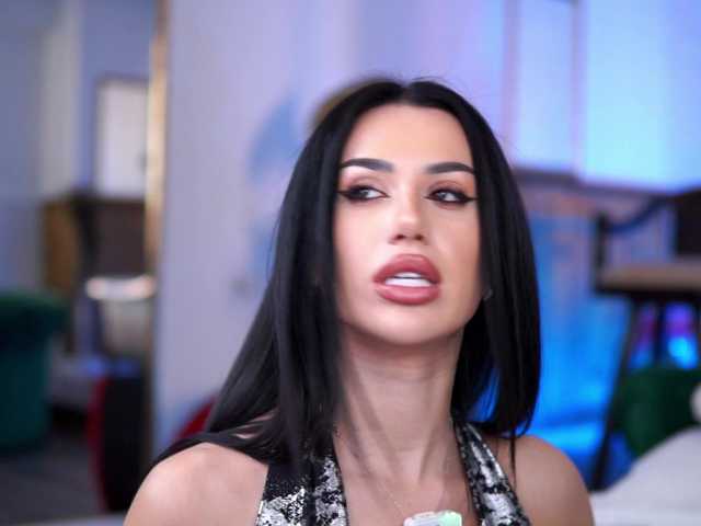 JennaDay's BongaCams show and profile