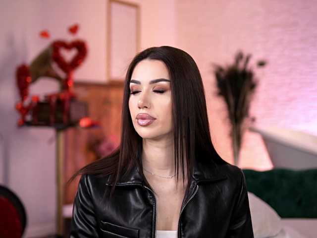 JennaDay's BongaCams show and profile