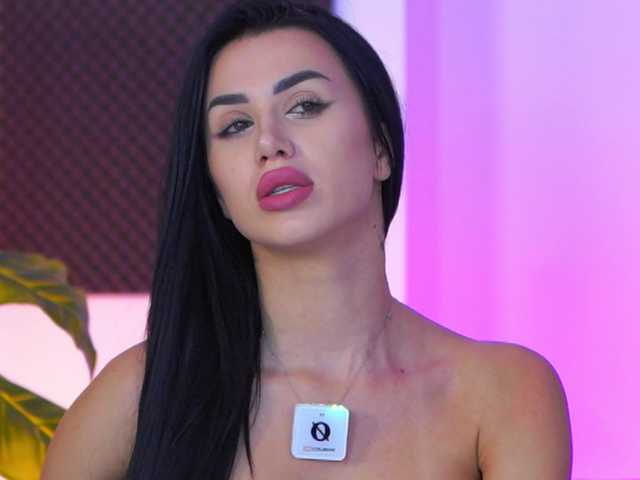 Sex chat gratuit in direct cu JennaDay pe BongaCams