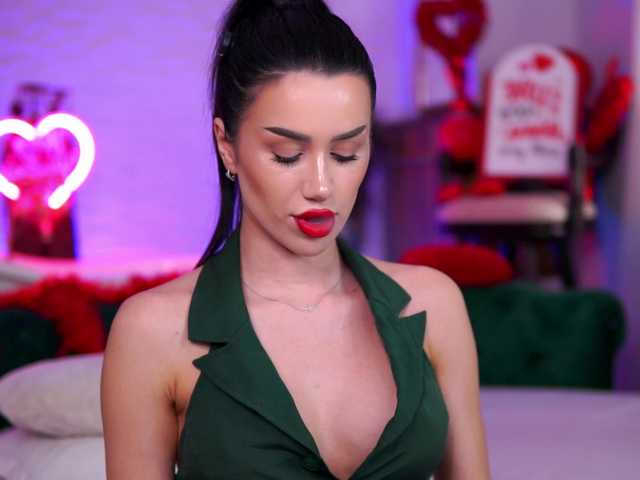 JennaDay's BongaCams show and profile