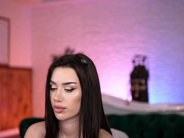 JennaDay's BongaCams show and profile