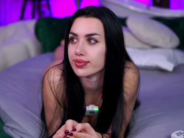 Sex chat gratuit in direct cu JennaDay pe BongaCams