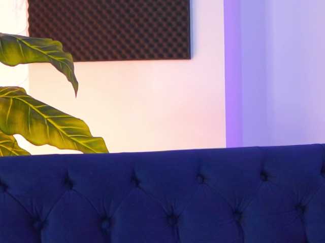 Sex chat gratuit in direct cu JennaDay pe BongaCams