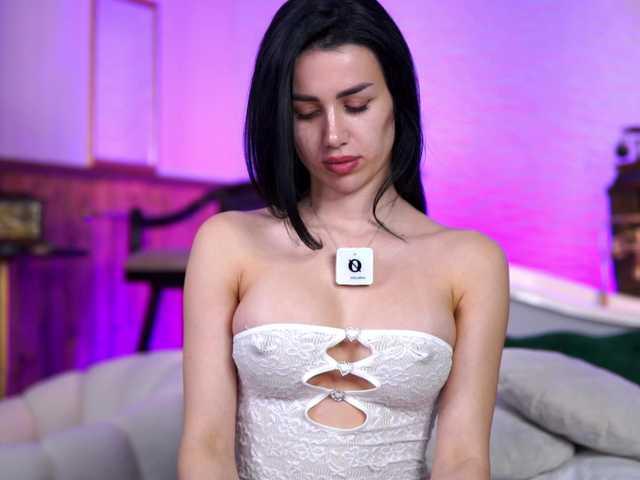 Sex chat gratuit in direct cu JennaDay pe BongaCams