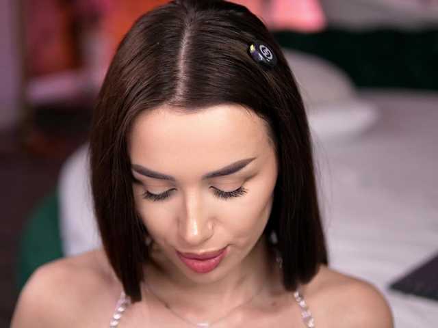 Sex chat gratuit in direct cu JennaDay pe BongaCams