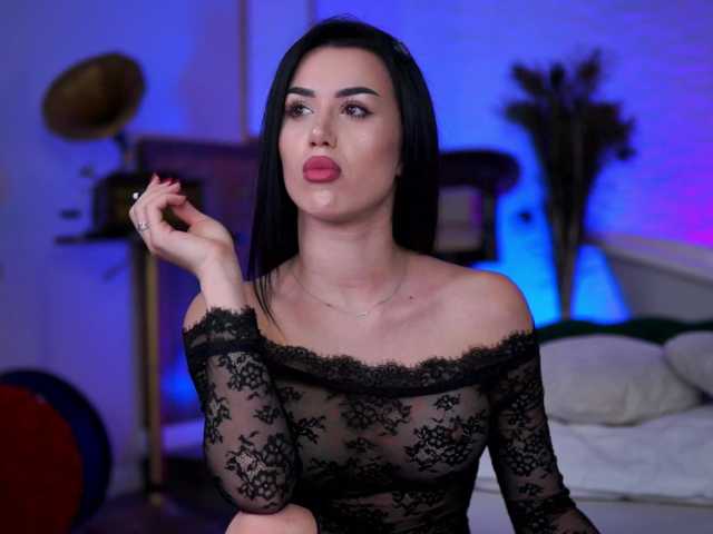 JennaDay's BongaCams show and profile