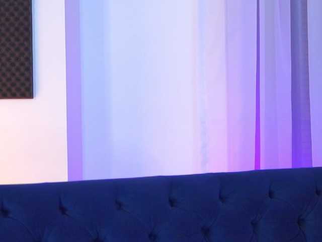 Sex chat gratuit in direct cu JennaDay pe BongaCams