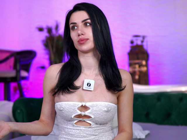 Sex chat gratuit in direct cu JennaDay pe BongaCams