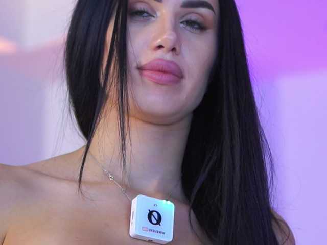 Sex chat gratuit in direct cu JennaDay pe BongaCams