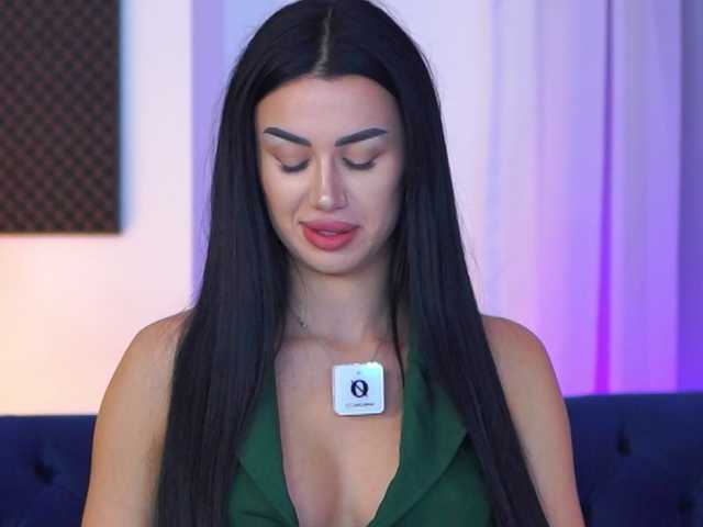 Sex chat gratuit in direct cu JennaDay pe BongaCams