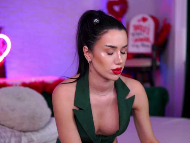 JennaDay's BongaCams show and profile