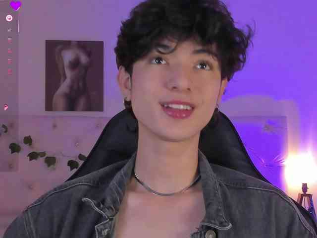 Elliot-Young Live Webcam on BongaCams