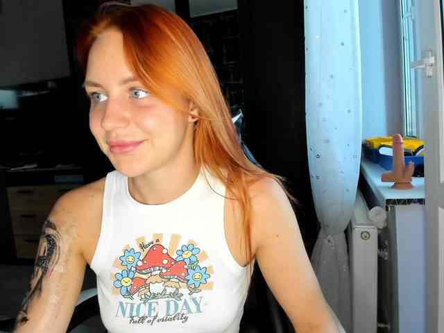 LanaKs webcam