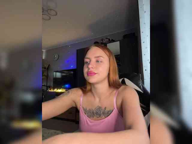LanaKs webcam