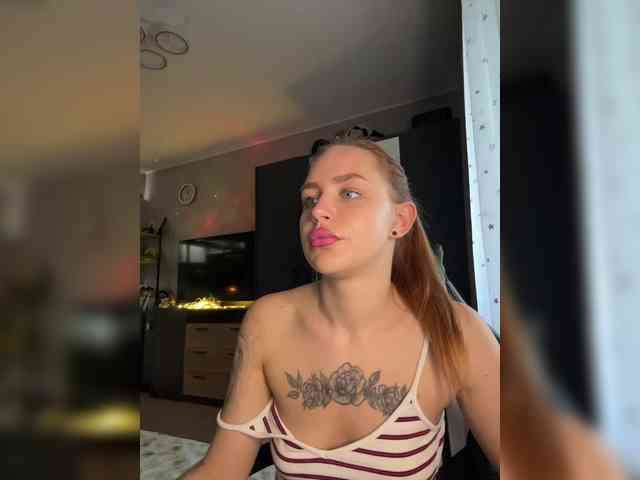 LanaKs webcam