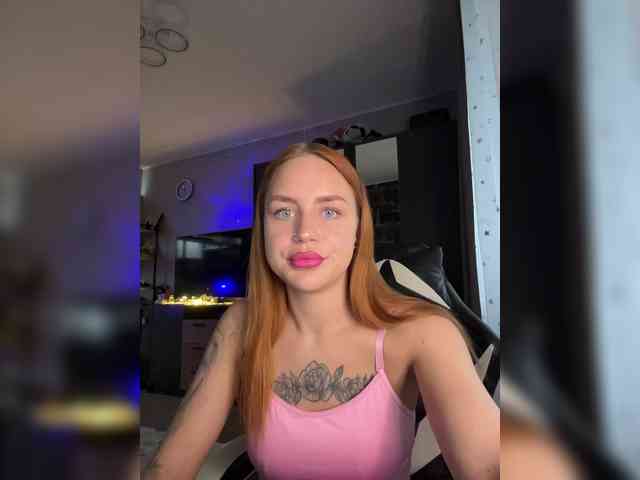 LanaKs webcam