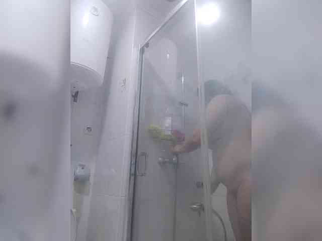 Denyse-Eliza webcam
