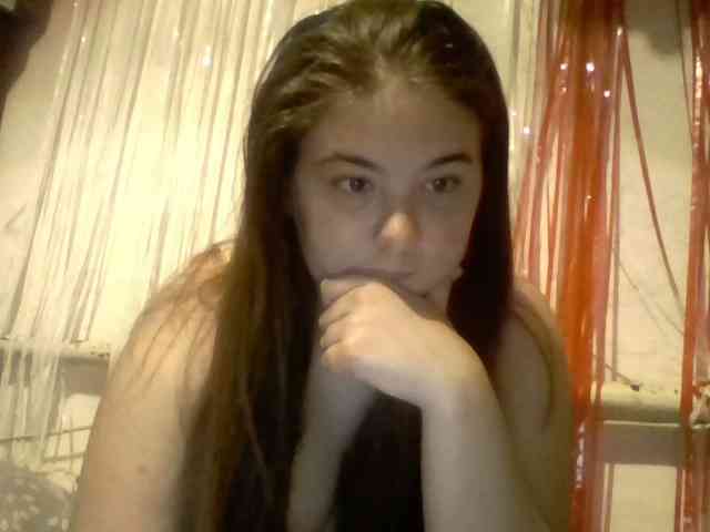 Denyse-Eliza webcam