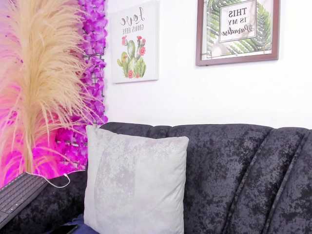 Zulema-parvin's BongaCams show and profile