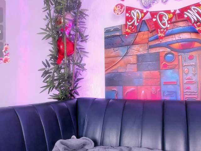 Zulema-parvin's BongaCams show and profile