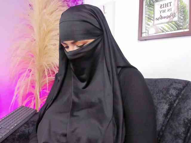 Zulema-parvin webcam