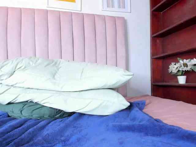 Zulema-parvin webcam