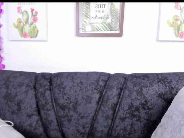 Zulema-parvin webcam