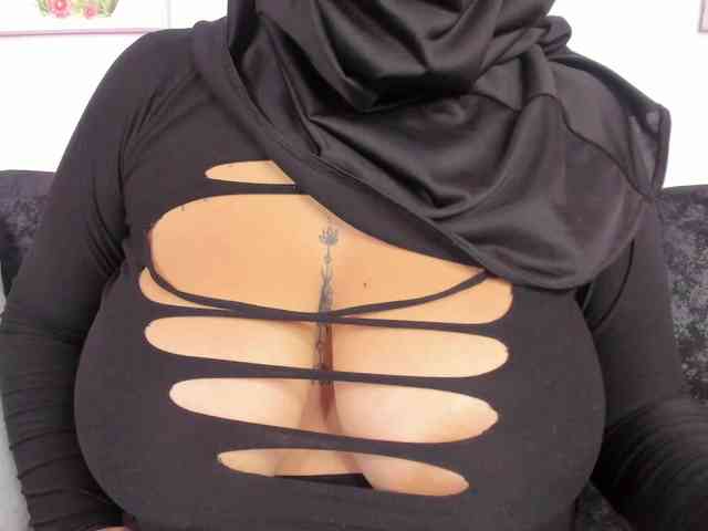 Zulema-parvin webcam