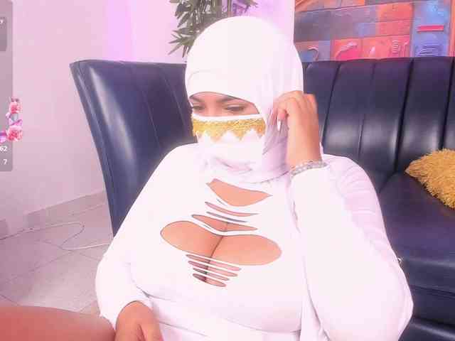 Zulema-parvin webcam