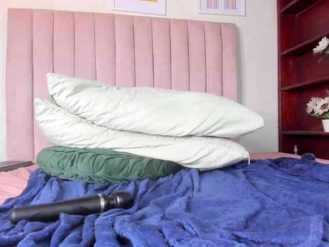 Zulema-parvin webcam