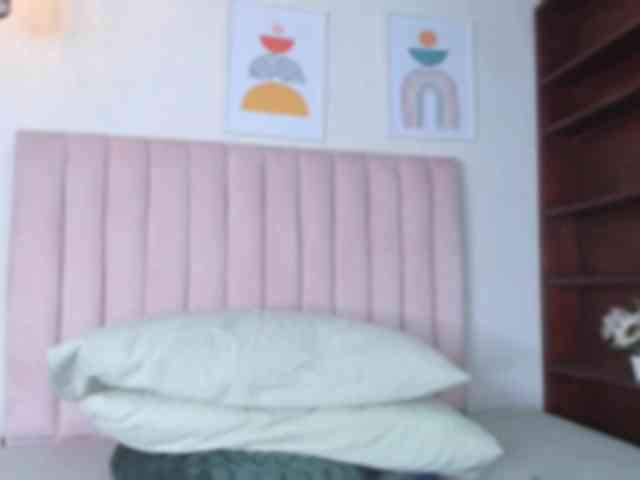 Zulema-parvin webcam