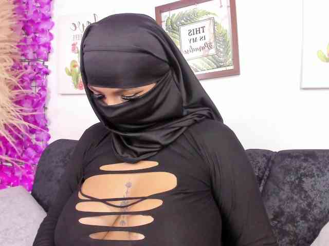 Zulema-parvin webcam