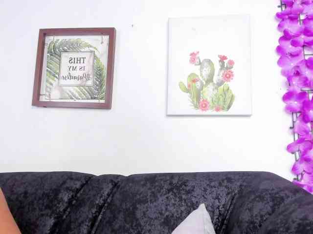 Zulema-parvin webcam