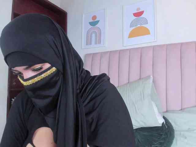 Zulema-parvin webcam