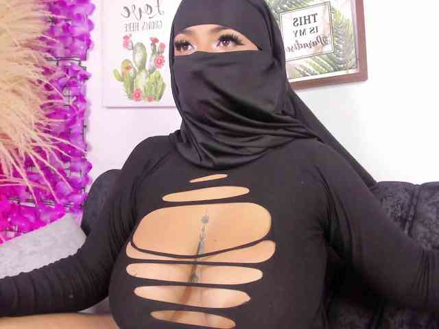 Zulema-parvin webcam