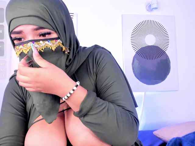 Zulema-parvin webcam