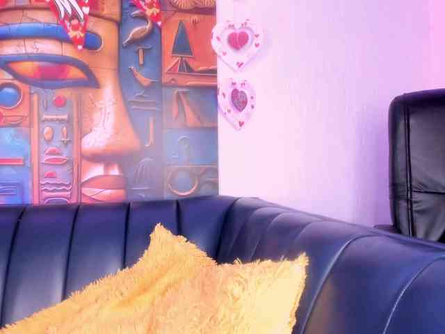 Zulema-parvin webcam