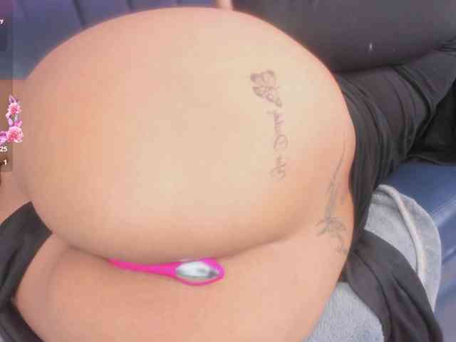 Zulema-parvin webcam