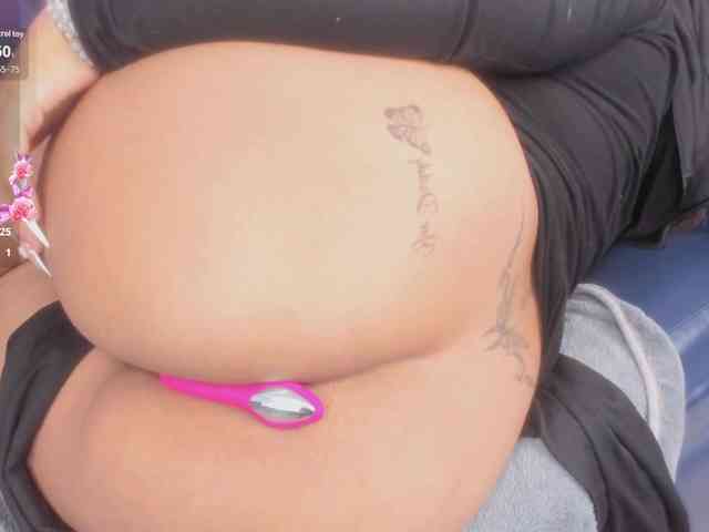 Zulema-parvin webcam