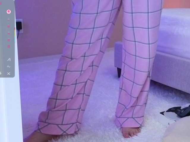 Sunshine-'s BongaCams show and profile