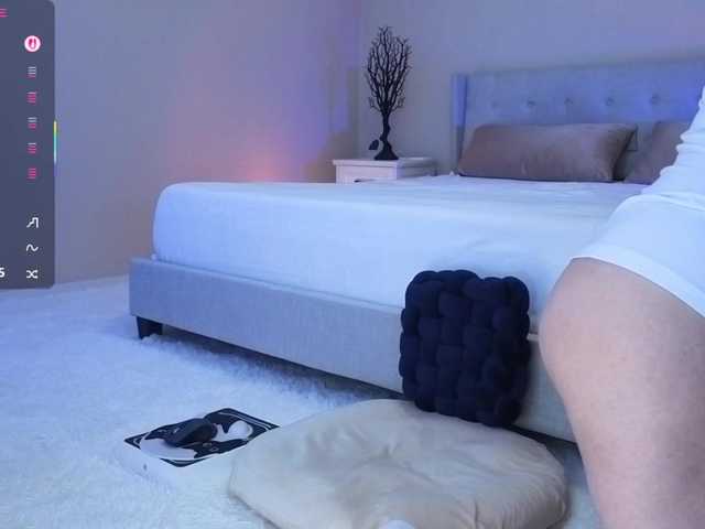 Sunshine-'s BongaCams show and profile