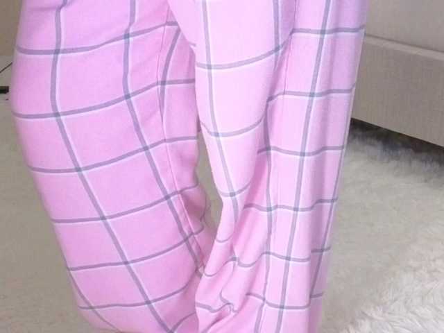 Sunshine-'s BongaCams show and profile