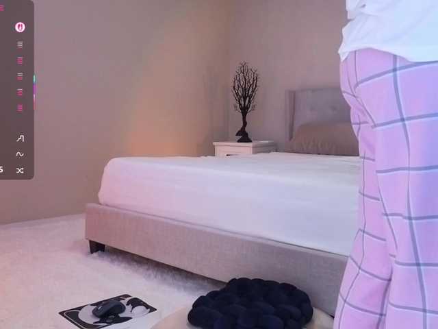 Sunshine-'s BongaCams show and profile