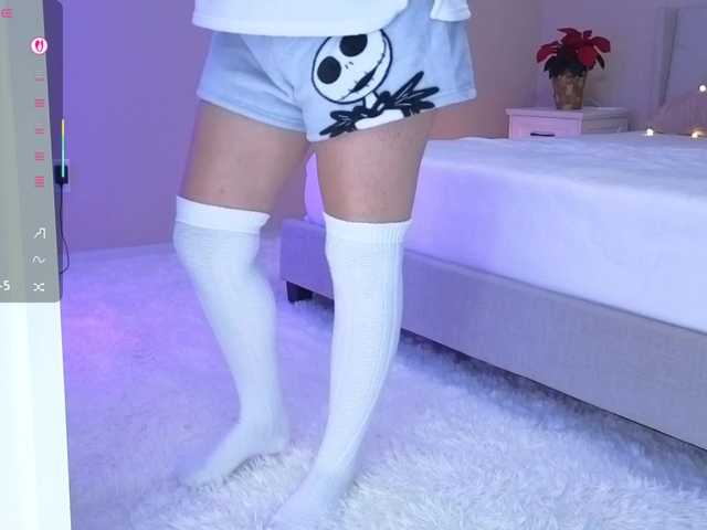 Sunshine-'s BongaCams show and profile