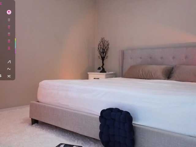 Sunshine-'s BongaCams show and profile