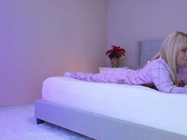 Sunshine-'s BongaCams show and profile